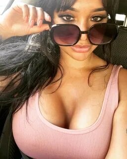 Yasmina khan