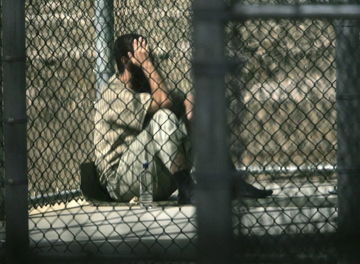Мусульмане в тюрьмах. Гуантанамо тюрьма мусульмане.