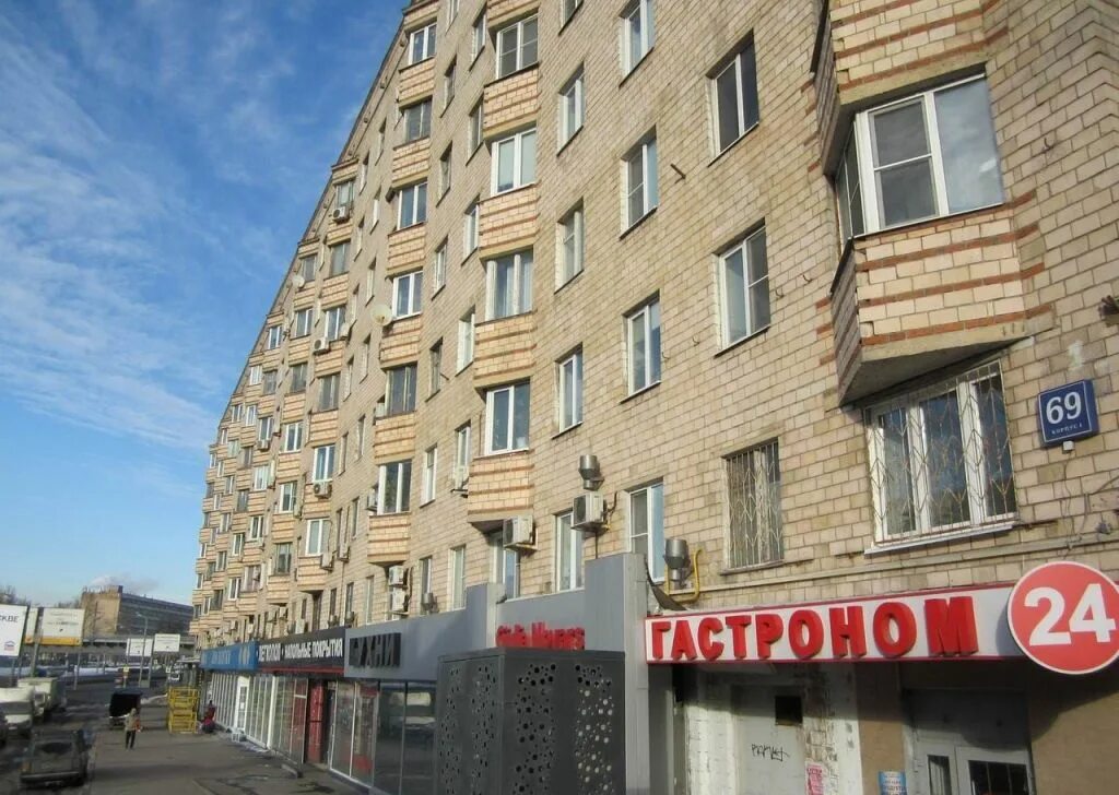 Варшавское шоссе 69к1. Москва, Варшавское ш., 69к1. Варшавское шоссе, 69, корпус 1. Варшавское шоссе 69 к2. Купить квартиру метро варшавская