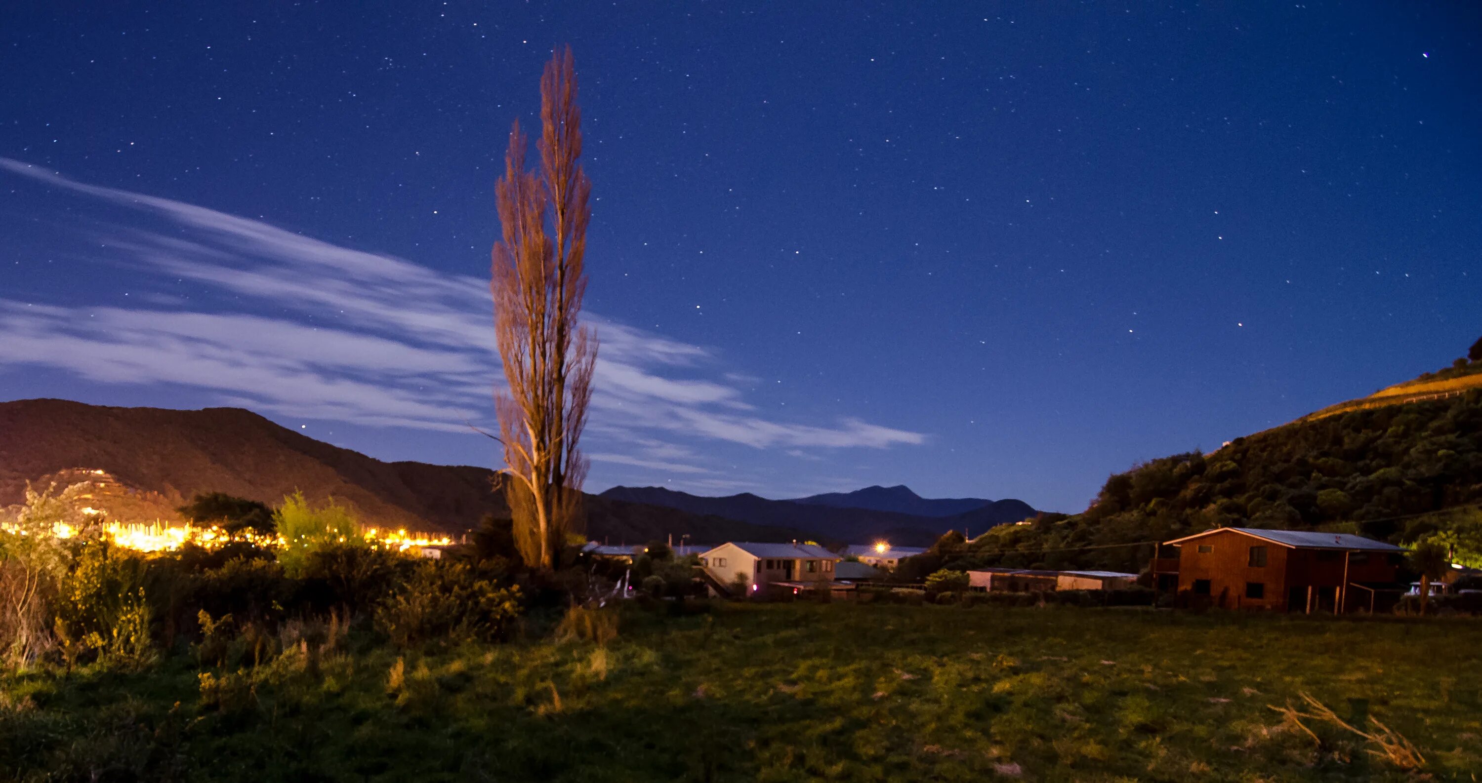 Пиктон новая Зеландия фото. Late Evening. Пейзаж на Nikon d5100. Early late Evening. Деревня размышления