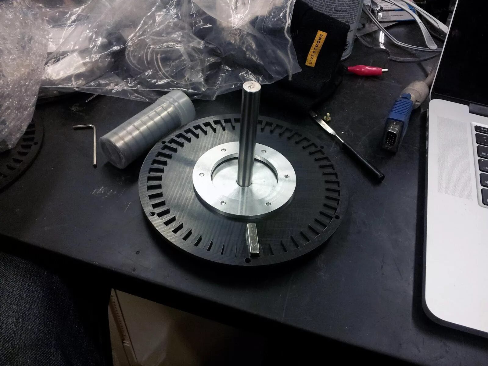 Weissgauff v12 bldc 400. Weissgauff v12 bldc 400