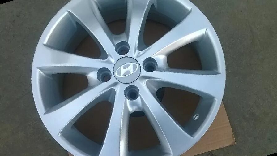 Солярис оригинальные диски r15. Диски на solaris r15. Replica hyundai solaris r16. Диск литой хендай солярис. Солярис оригинальные диски r15.