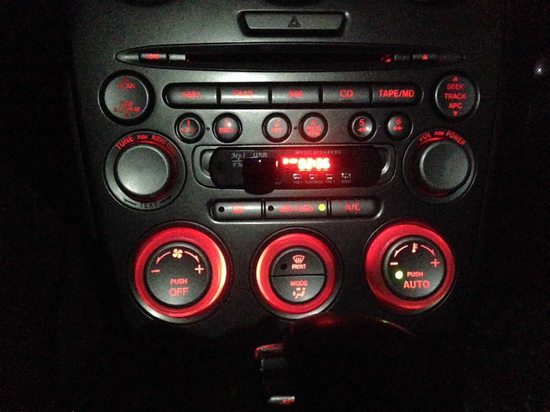Блютуз мазда 6. Mazda 6 gg aux. Bluetooth aux для Mazda 6 gg. Магнитола Мазда 6 gg аукс. Bluetooth модуль Mazda 6 gg.