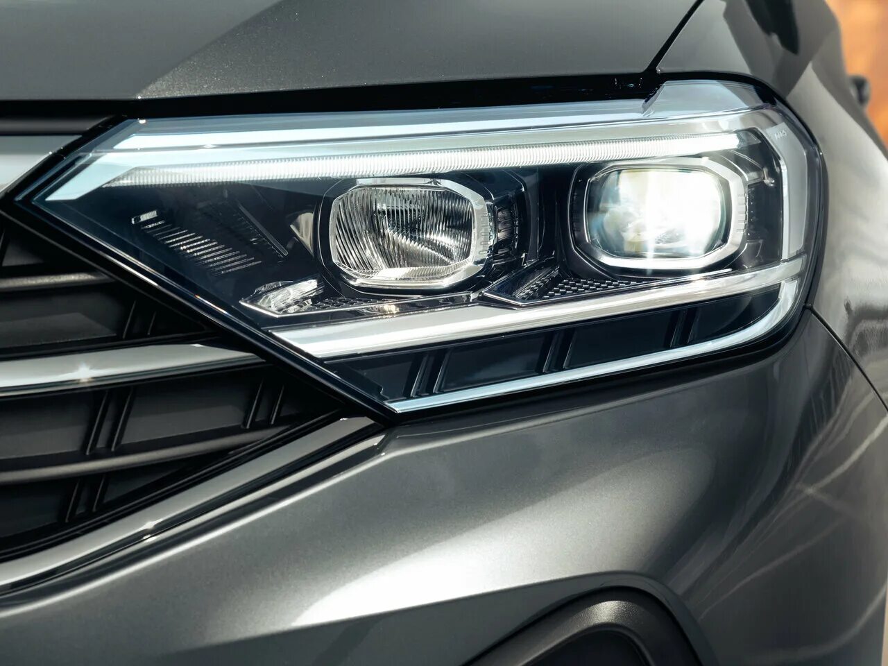 Лет фары. Volkswagen polo 2025 фары. volkswagen polo 2025 фары. фольксваген поло 2025 оптика. фольксваген поло 2025 лифтбек фара.
