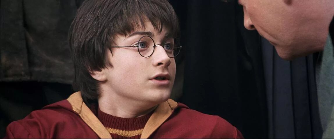 Гарри в первой части. Гарри поттер 2д. Дэниел рэдклифф гарри поттер и тайная комната. Ричард харрис и майкл гэмбон. Майкл гэмбон альбус дамблдор.