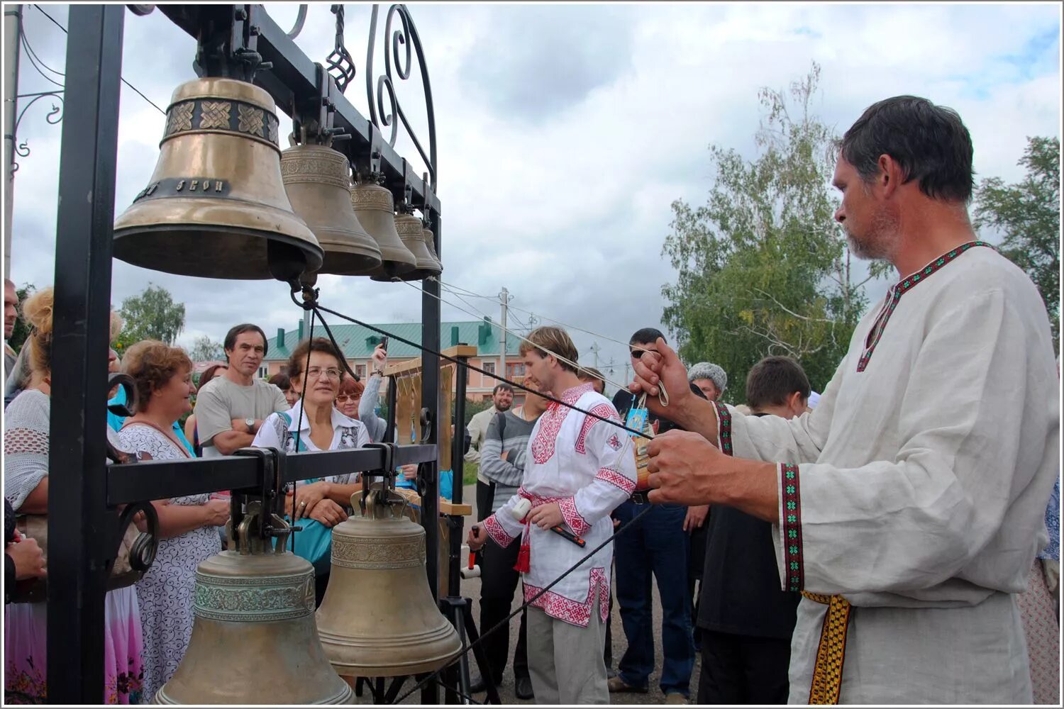 Звон колоколов выставка-ярмарка. Фестиваль колокольного звона 2022. Православная ярмарка в сокольниках, вднх. Православная ярмарка в барнауле в 2022. Звон колоколов выставка-ярмарка 2023.