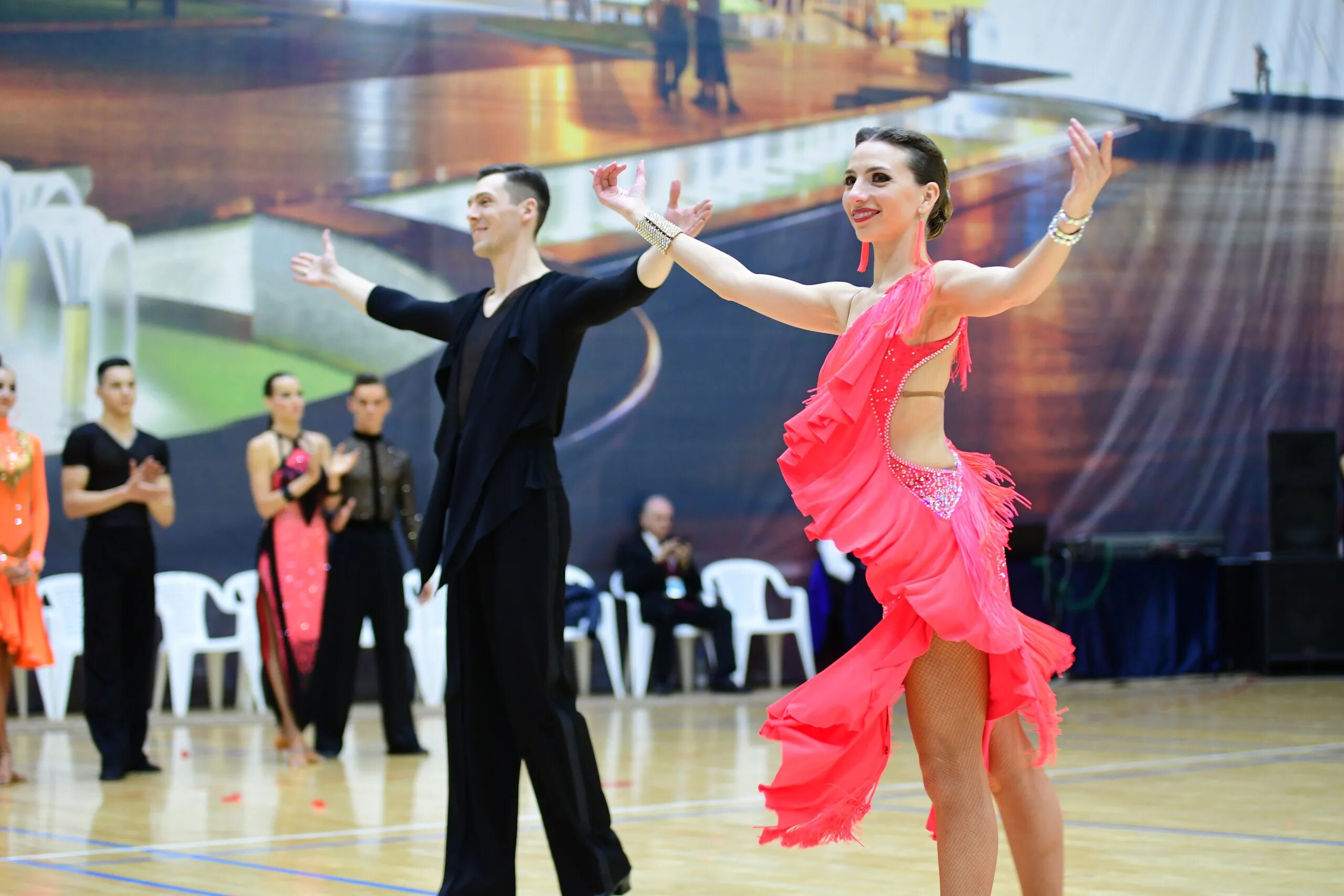 марсель ишназаров бально спортивные танцы. спорт танцы. спортивно бальные танцы магазины. николаев зюзькина бальные танцы. бальные танцы чемпионат мира 2021.