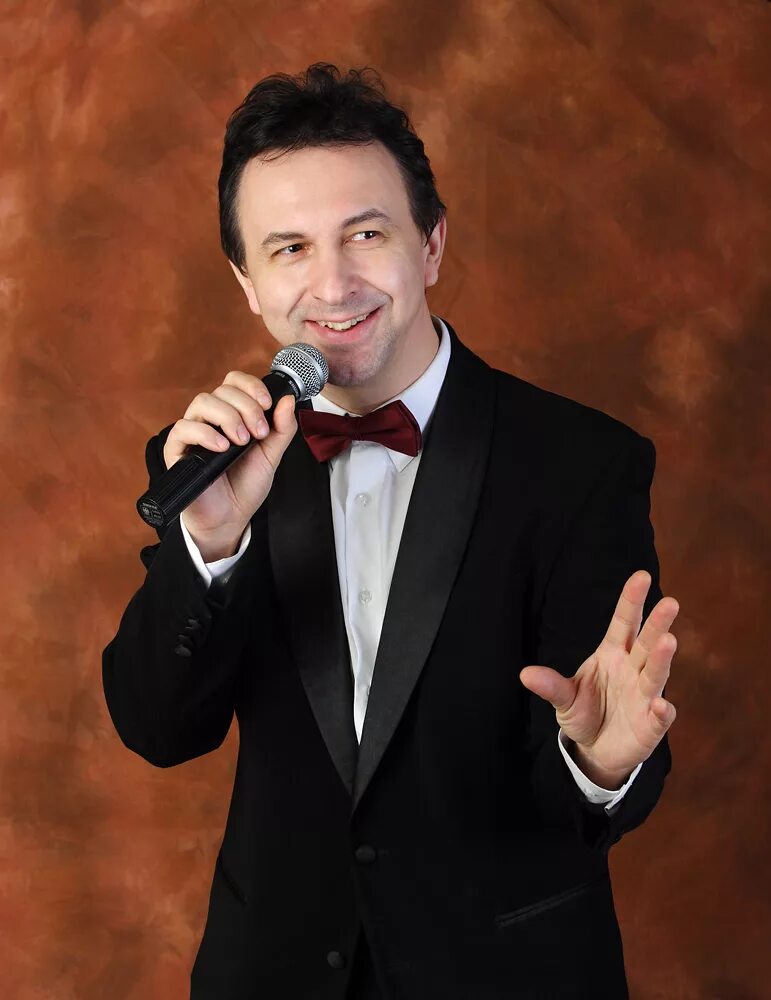 эрик макарян. ведущий тамада степан казань. тамада певец. ведущий на юбилей спб. ведущий ульяновск вадим.