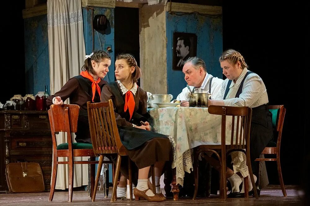 'бердичев' спектакль театра им. Маяковский бердичев. Маяковский бердичев. 'бердичев' спектакль театра им. Театр маяковского - спектакль бердичев на ноябрь.