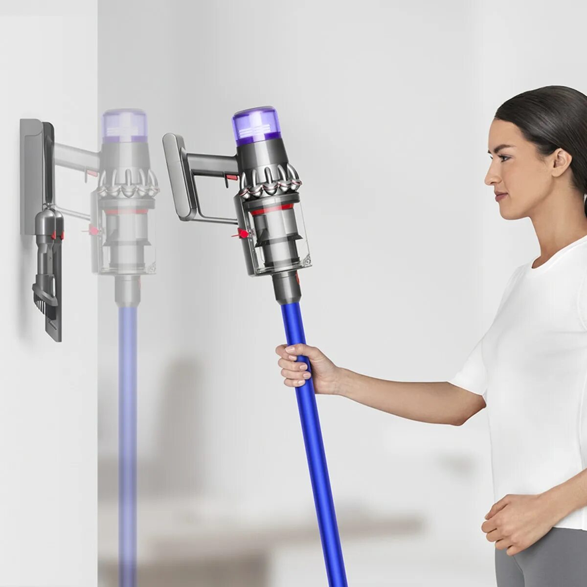 Как помыть дайсон. Дайсон v11. Dyson 11. Dyson v11 absolute Extra clean насадки. Пылесос Dyson v11.