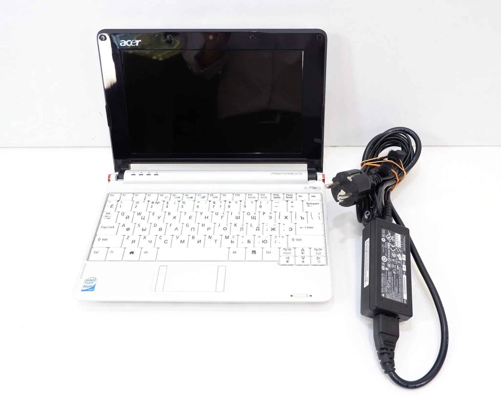 Aspire one купить. Acer Aspire one n270. Нетбук Acer Aspire one. Нетбук Acer Aspire one 2012. Acer Aspire one zg5.