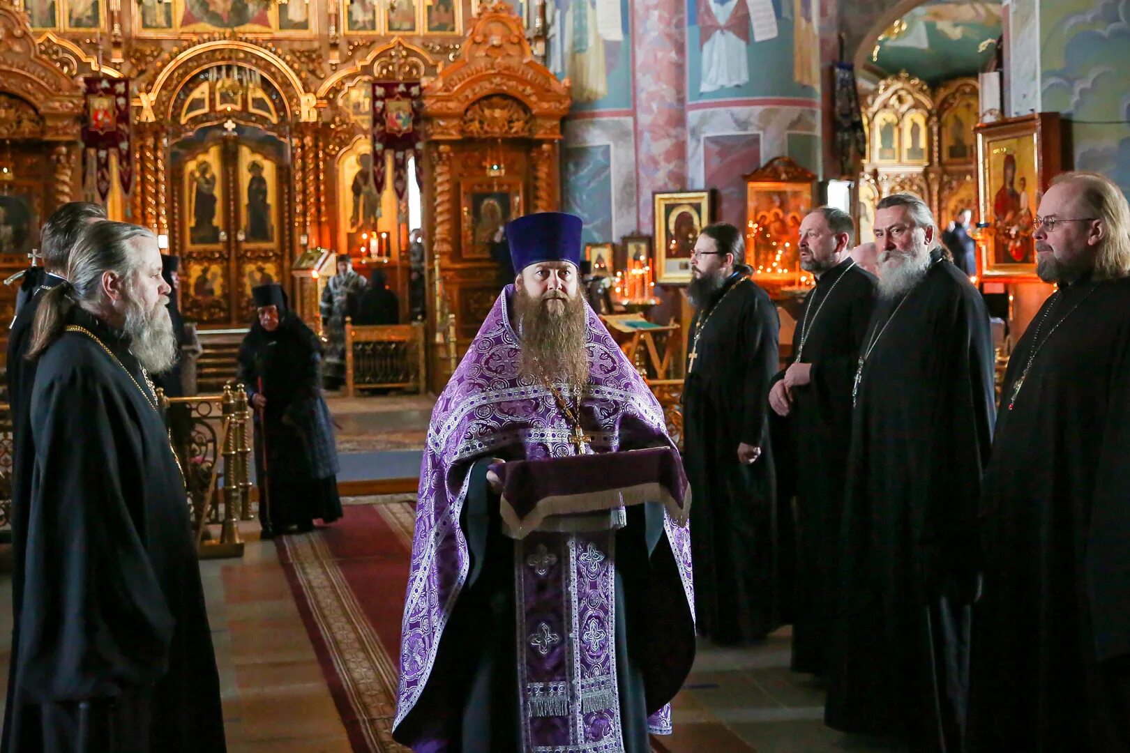 Фильмы про настоятелей в церкви. Сочи архимандрит флавиан (осколков). Пятигорск лазаревский храм настоятель. Егор пазенко настоятель 2. Николай иванов в фильме настоятель.