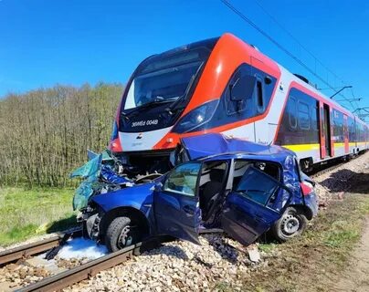 Фото столкновения поездов