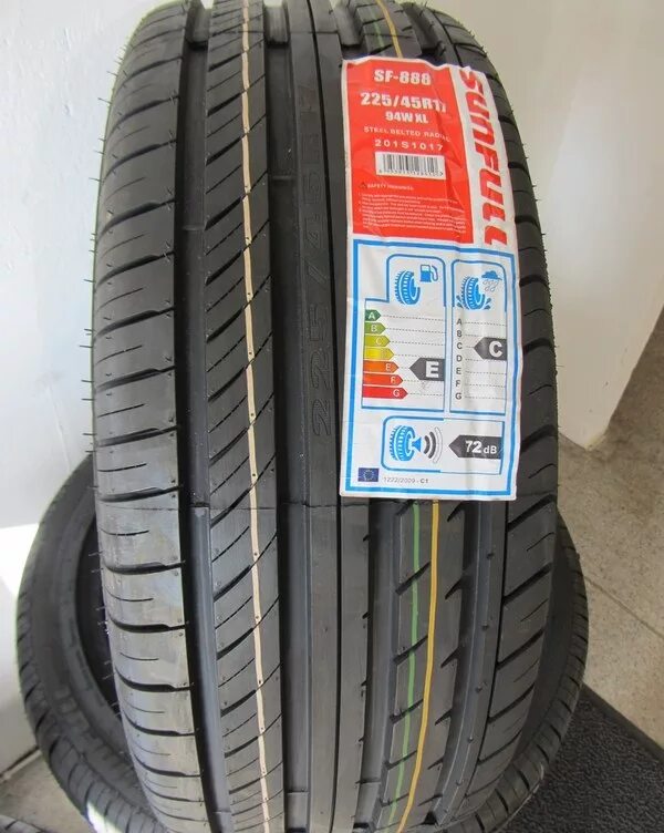 Шины sunfull отзывы. Sunfull SF-888. Шины Sunfull SF-888. Sunfull 215/50 r17 SF-888 95w XL. Летняя шина Sunfull (Санфул) SF-888.