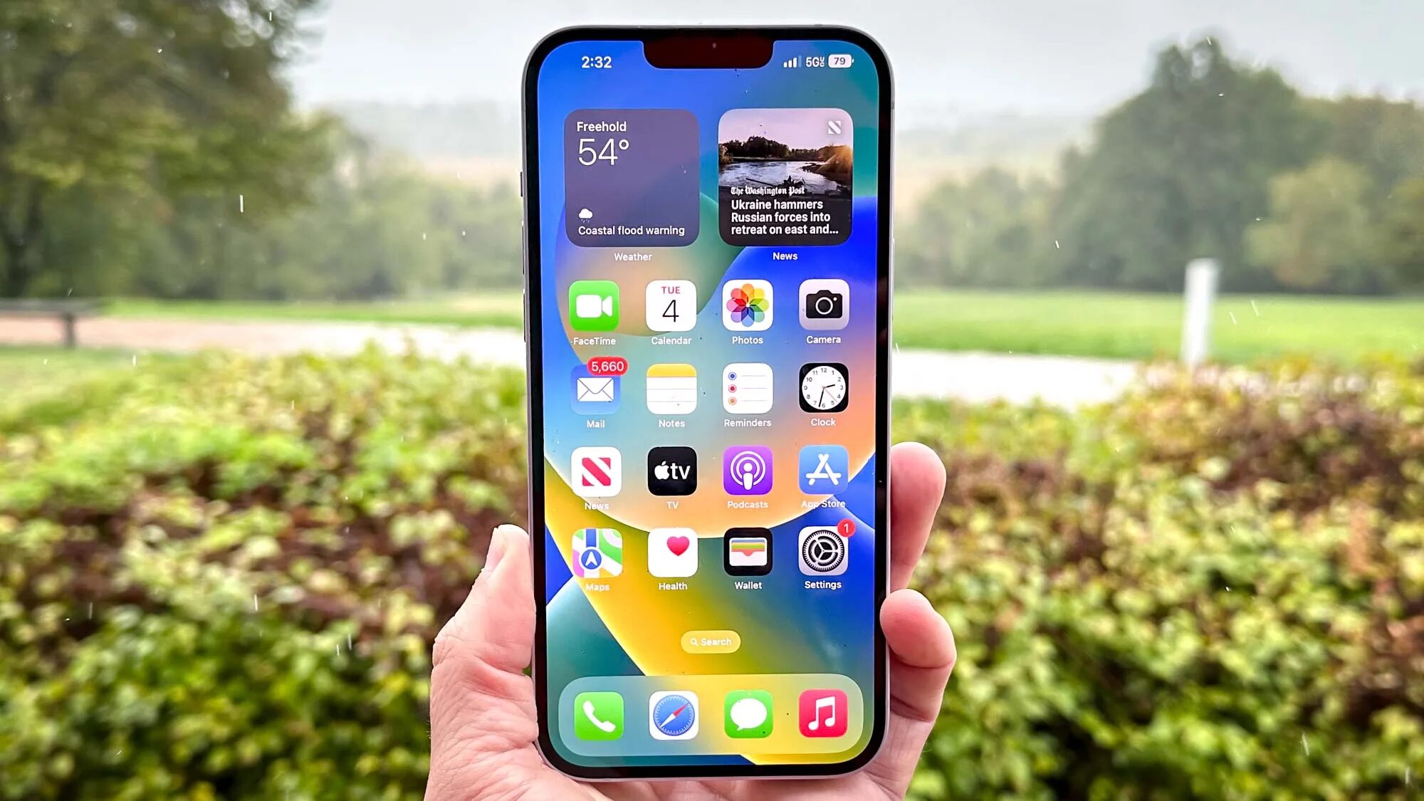 Apple удачно заменила iPhone 13 mini на iPhone 14 Plus Apple SPb Event Дзен