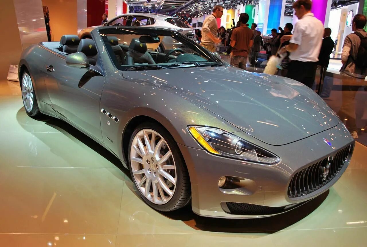 Какие сейчас новые машины. Maserati GRANCABRIO 2020. Maserati GRANCABRIO 2022. Maserati GRANCABRIO 2023. Фенди машина.