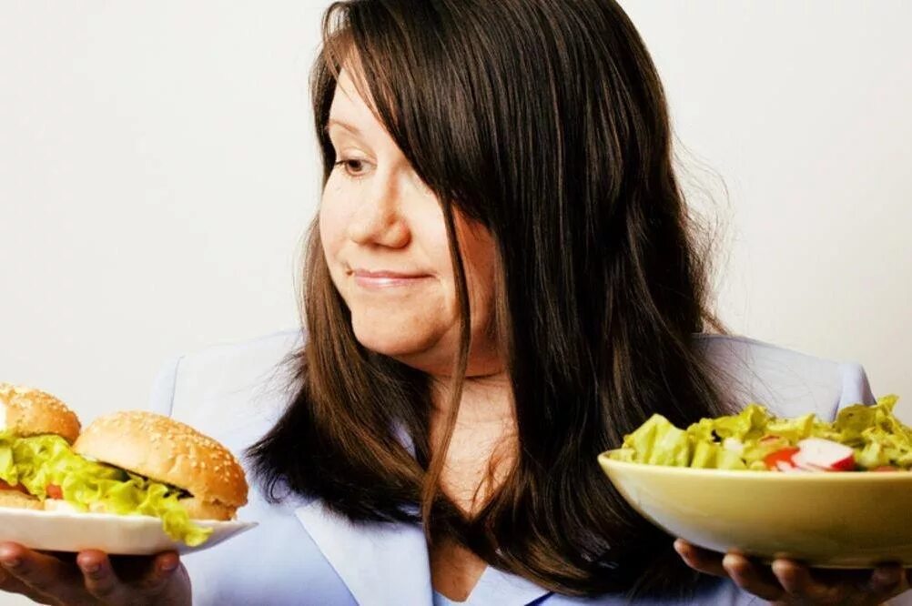Fast diet. Правильное питание девушка. Похудение и срыв. Страх потолстеть. Срыв с диеты.