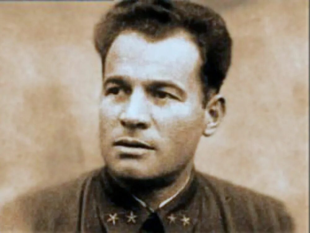 Самый молодой генерал в ссср. Генерал Черняховский. Черняховский герой советского Союза.