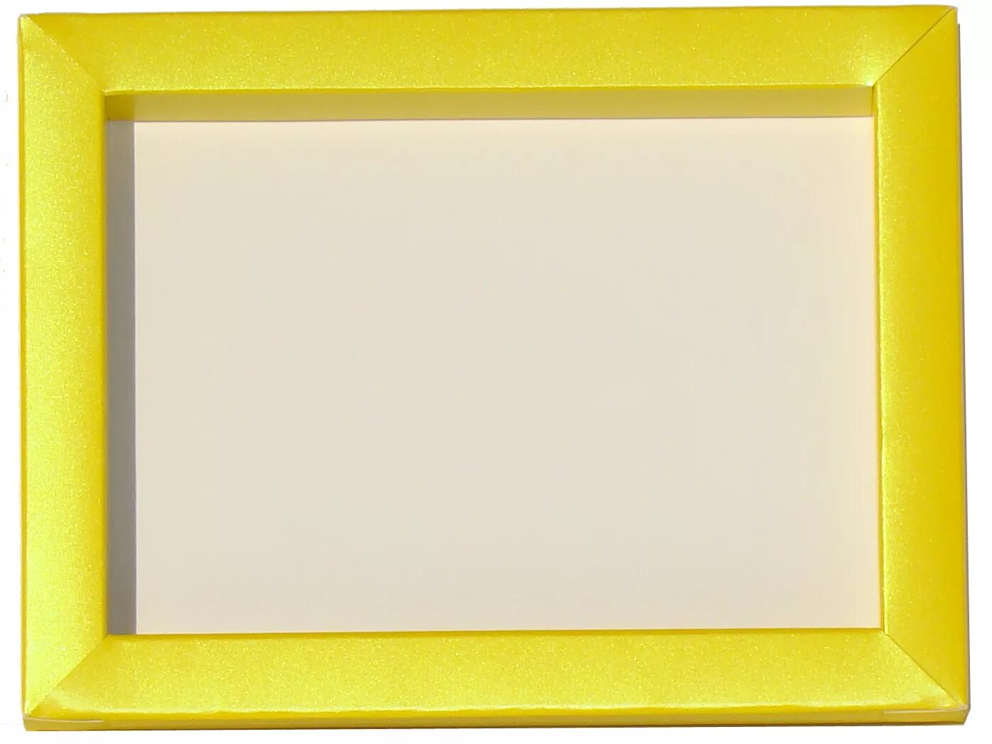 Желтая рамка вокруг экрана. Фоторамка желтая. Желтая рамка для фотографий. Рамка жетлвя. Желтая рамка для картины.