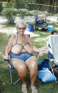 Huge Grannies 11 - Photo #4 / 14 @ x3vid.com.