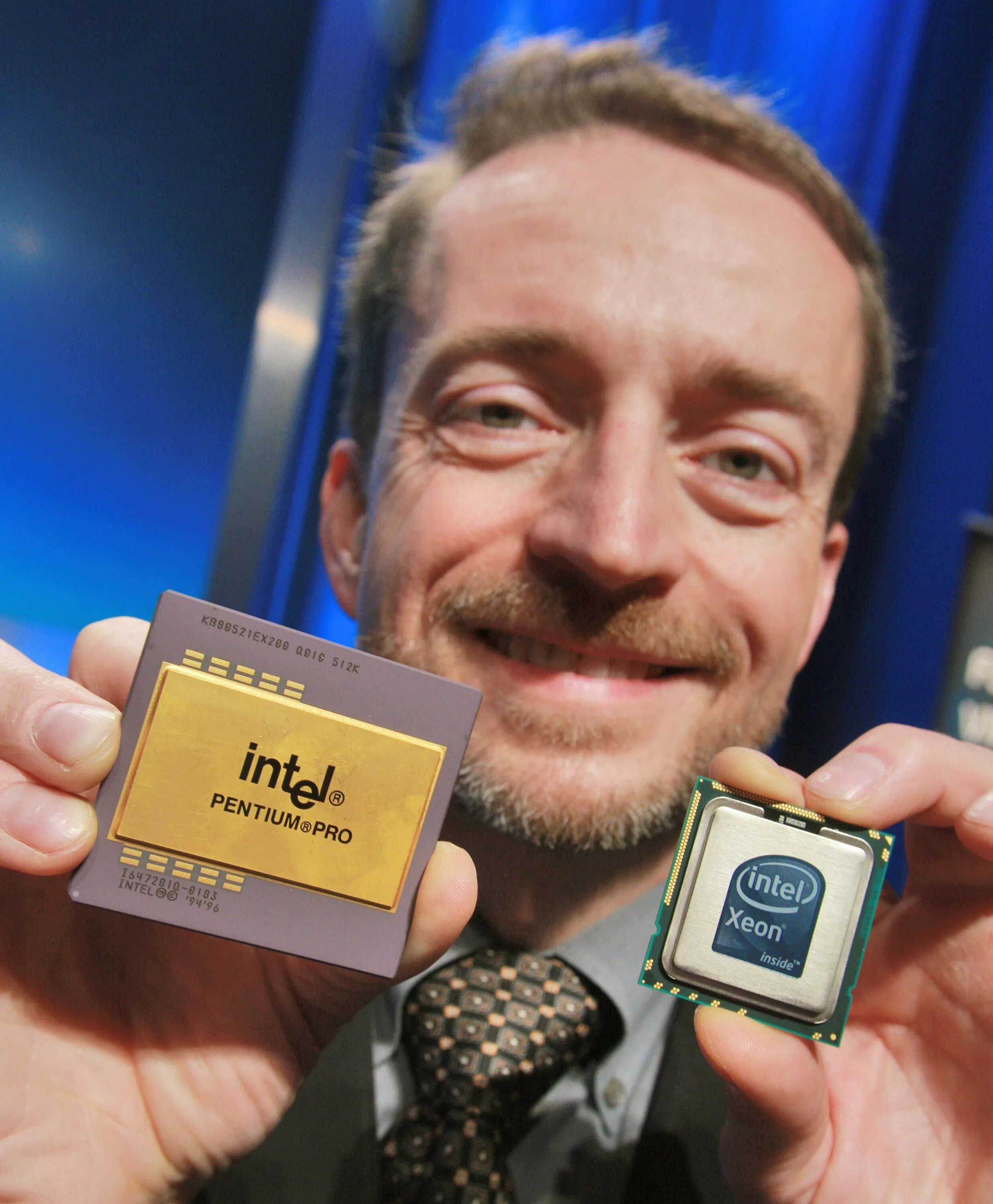 Intel 17 процессоры. Патрик гелсингер. intel pentium pro. intel nehalem. nehalem процессоры.