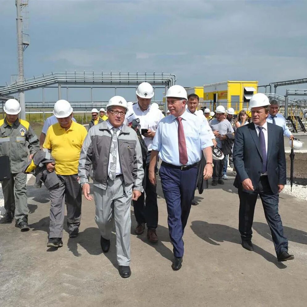 Самарский нефтеперерабатывающий завод. Самара нефть месторождение. Самарский нефтяной. Нефтегорский газоперерабатывающий завод. Ннк самаранефтегаз.
