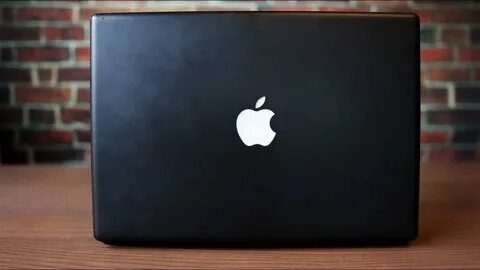 Черный macbook pro