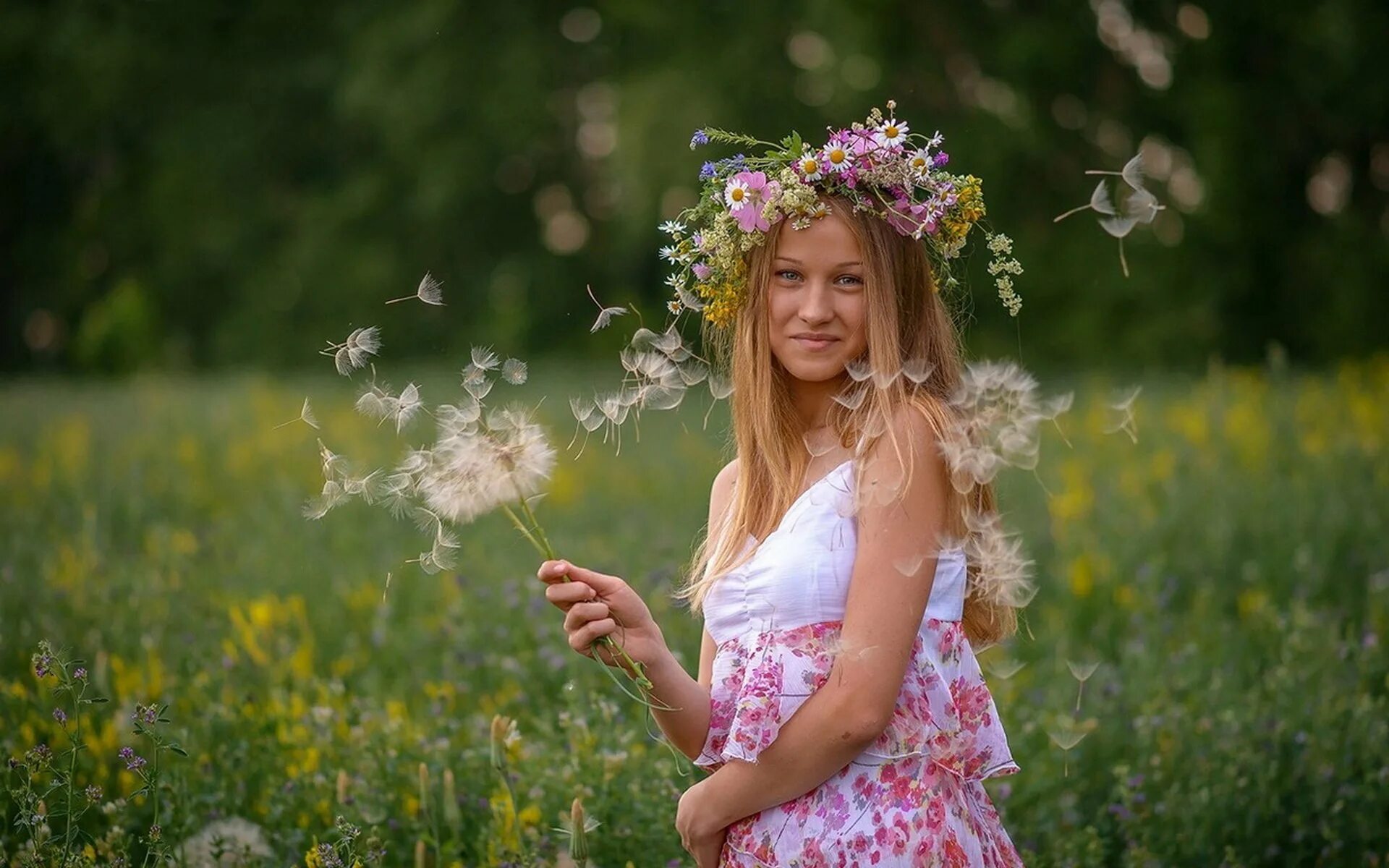 Первое лето без тебя. Девушки летом. Красивые летние фотосессии. Фотосессия на природе. Фотосессия в одуванчиках.