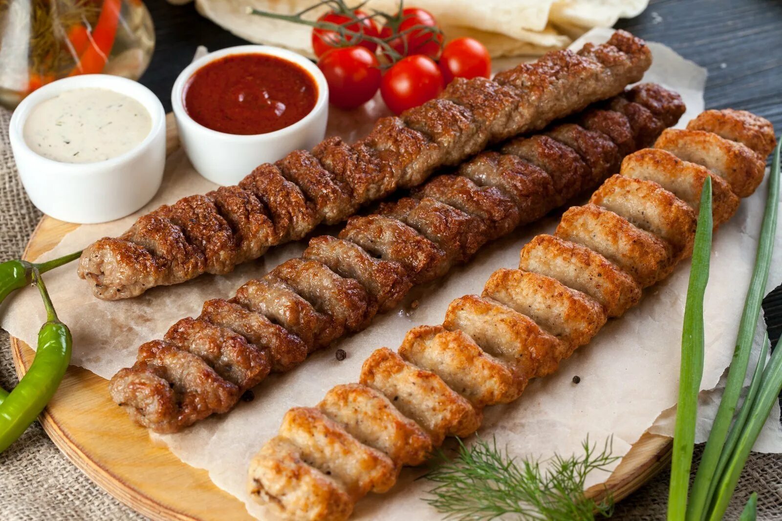 Шашлык люля. Люля кебаб. люля кебаб ассорти. шашлык люля кебаб. люля кебаб говядина.