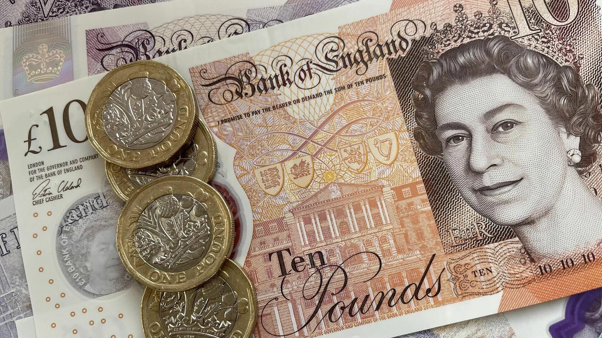 Фунты стерлингов 19 век. Funt sterling. Валюта великобритании. Фунт стерлингов. Деньги англии.