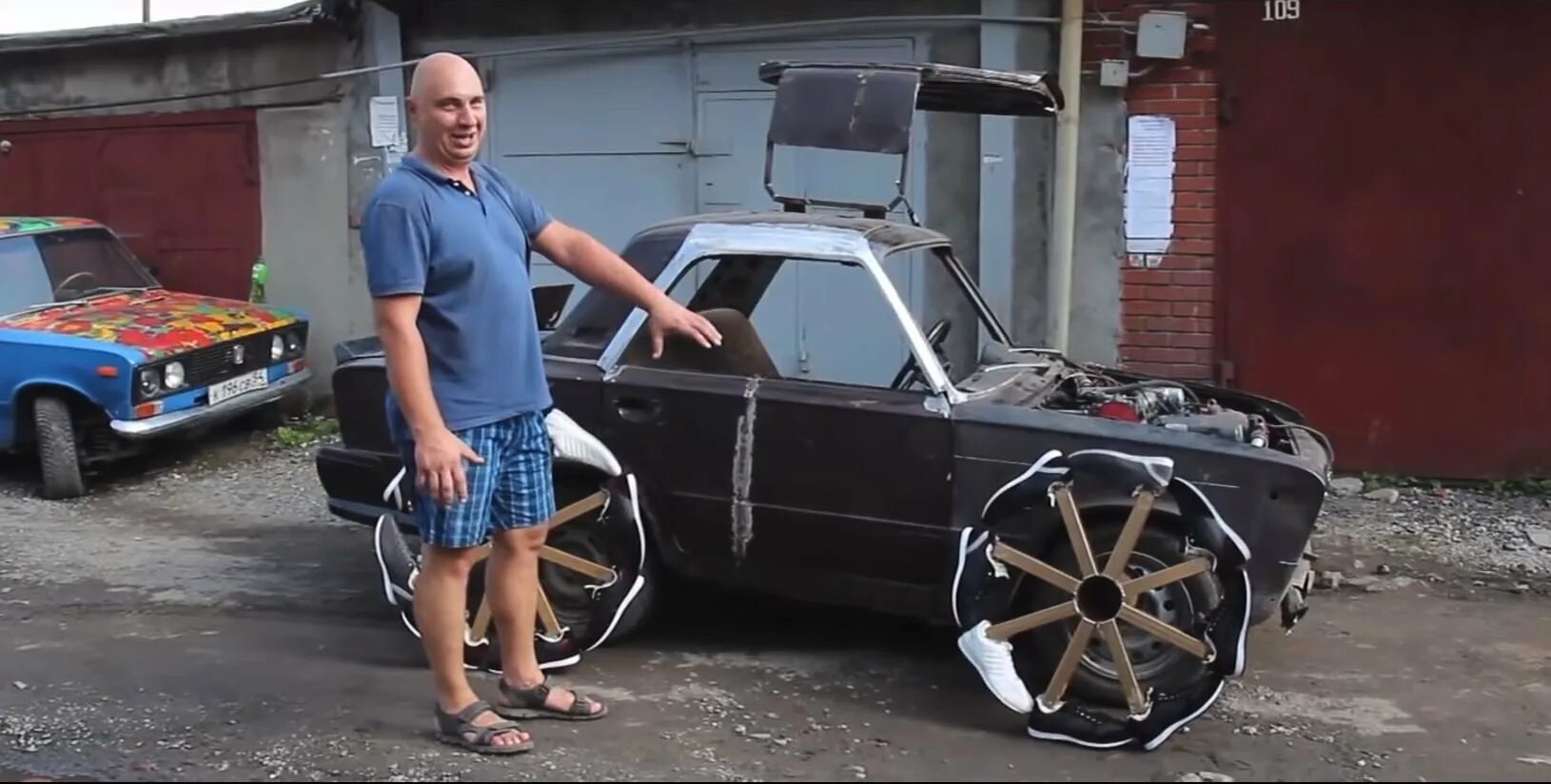 Гараж 54 жига коротыш. Гараж 54 новосибирск машины. Пружинный двигатель гараж 54. Гараж 54 самый большой выхлоп. Коротыш гараж 54.