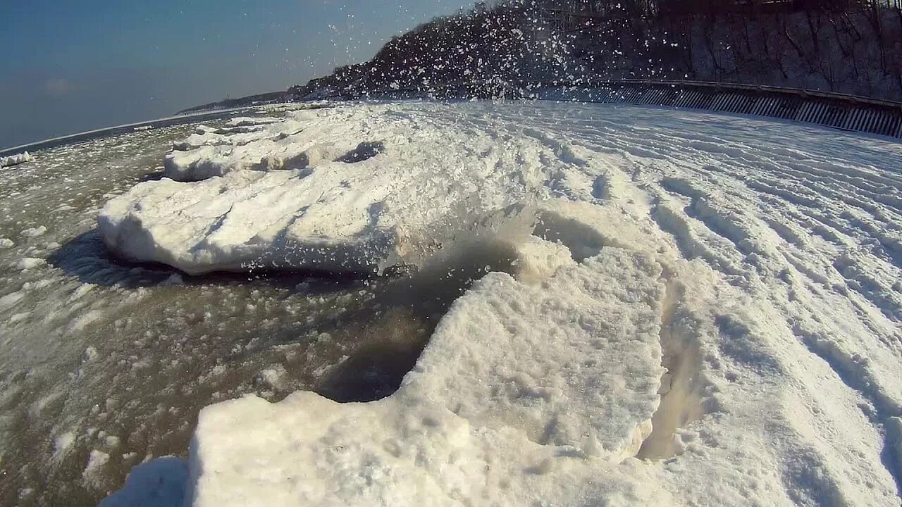 Акватория балтийского моря никогда не замерзает. Замерзшее Балтийское море в Калининграде. Лед на Балтийском море. Замерзшее море Зеленоградск. Замерзшая Балтика.