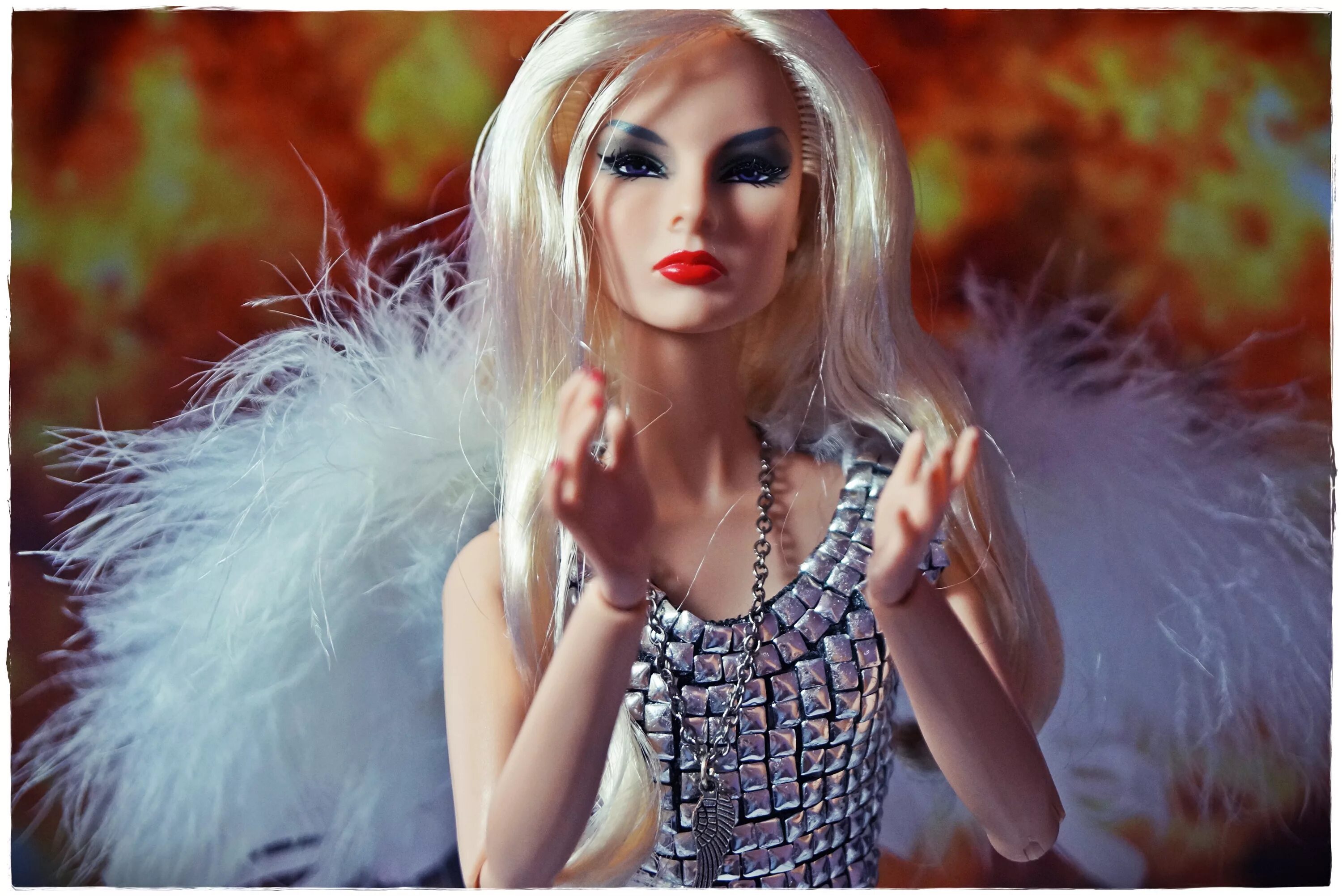 Купить женщину куклу. Кукла блондинка. Кукла со светлыми волосами. Кукольный блонд. Шарнирные куклы блондинки.