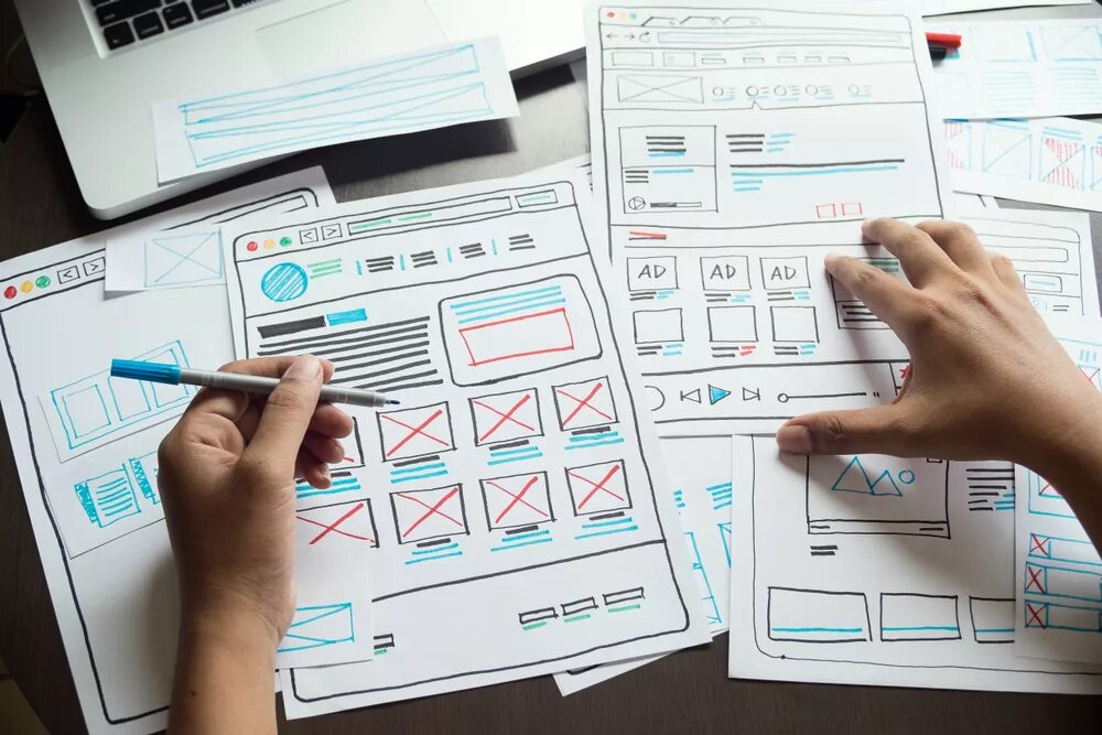 Ux ui дизайнер что сдавать. Дизайнер интерфейсов, uxui дизайнер. дизайнер проектировщик интерфейсов это. ux дизайнер интерфейсов. проектирование uiux, прототипирование.