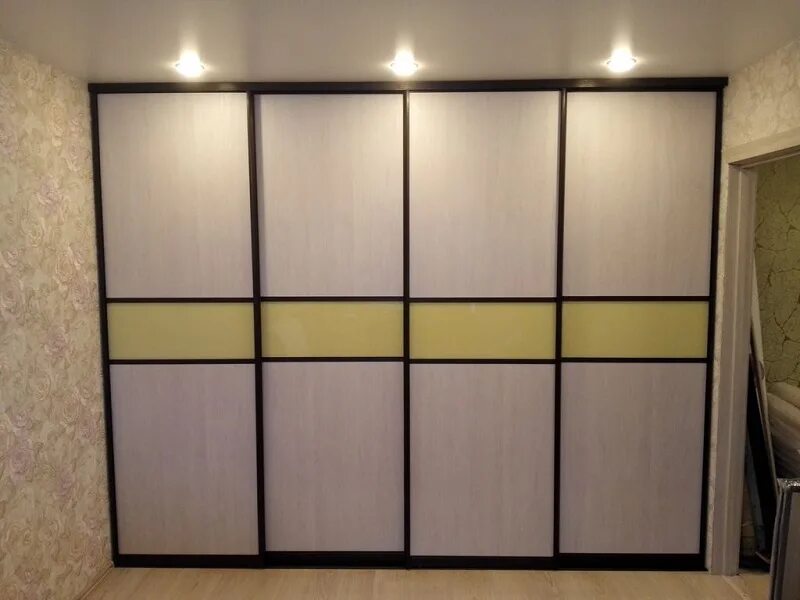 шкаф-купе в прихожую. шкаф купе из лдсп. встроенный шкаф липецк. шкаф-купе в спальню. встраиваемый шкаф.