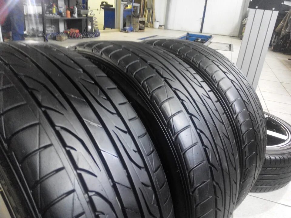 Купить шины dunlop sp sport. Dunlop SP Sport lm704. Dunlop SP Sport LM 704 185/65/r15. Данлоп СП спорт лм 704. Dunlop SP Sport 2.