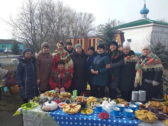 Памятник 13 героев п тарасовский. Погода чеботовка ростовская обл тарасовский. Хутор красновка ростовская область. Погода чеботовка ростовская обл тарасовский. Погода чеботовка ростовская обл тарасовский.