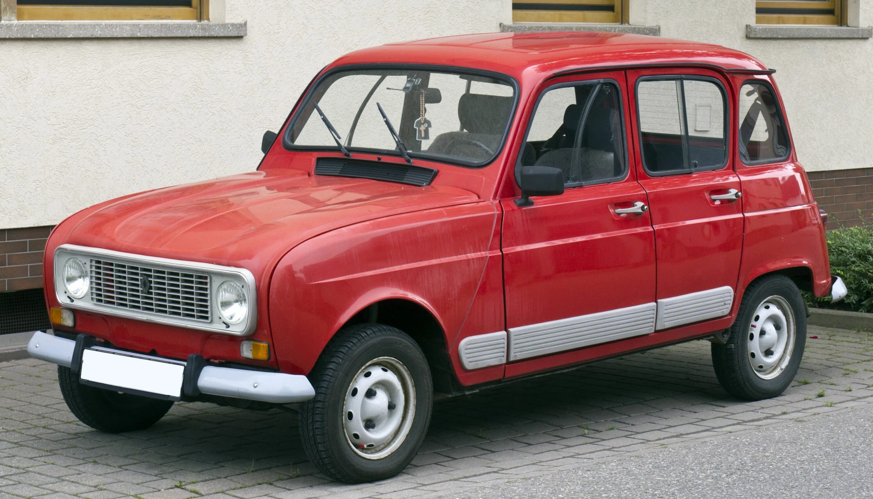 Рено 4 купить бу. Renault 4. Renault 4 1977. Renault 4 1988. Рено 4 пикап.