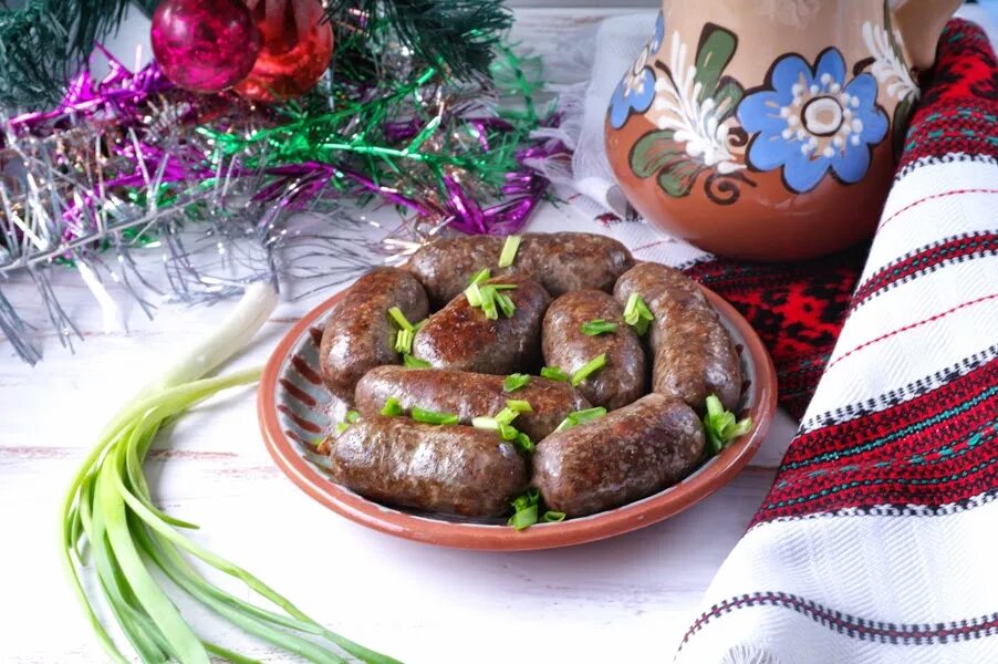 Гречневая колбаса. Кухня наизнанку домашняя колбаса. Печеночная колбаса с гречкой. Как приготовить домашнюю колбасу с гречкой. Как приготовить домашнюю колбасу с гречкой.