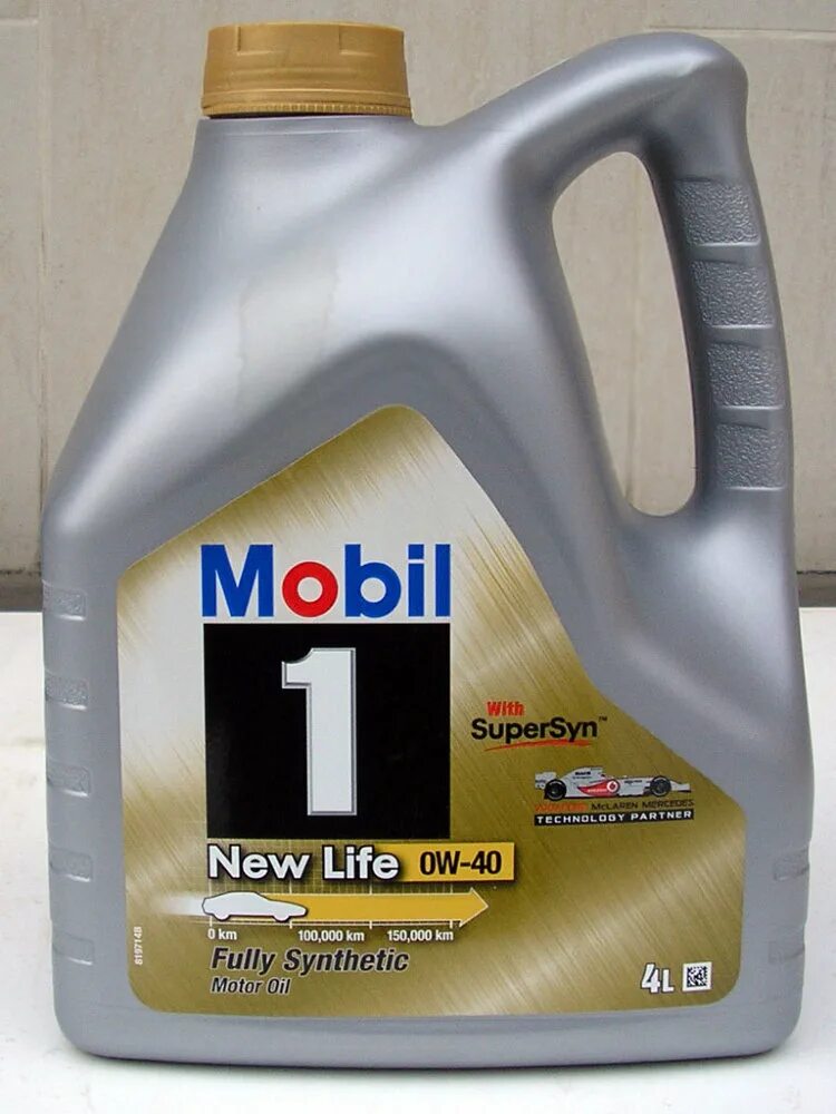 0 w 50. Mobil 1 New Life 0w-40 в Туарег. Mobil 1 0w40 Porsche. Mobil 1 New Life 0w-40. Mobil 1 New Life 5w30.