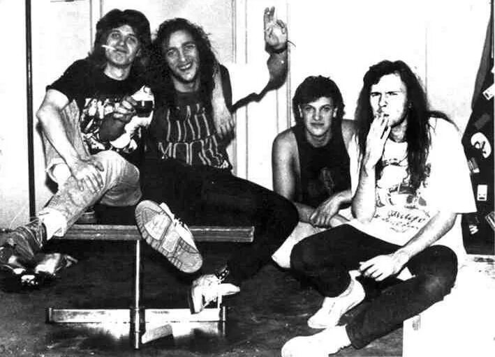 анатолий крупнов 1988. анатолий крупнов 1988. черный обелиск 1988. сергей комаров черный обелиск. чёрный обелиск группа крупнов.