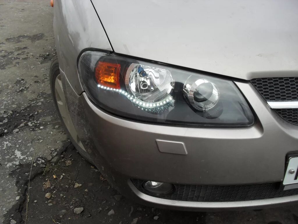 Как заменить фары на ниссан альмера Смена лампочки в ПТФ Nissan Almera Classic (B10), 1,6 л, 2006 года наблюдение