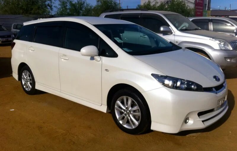 Тойота Виш 20 кузов. Тойота Виш 2010 новый. Тойота Виш 20 кузов r17. Toyota Wish 2023.