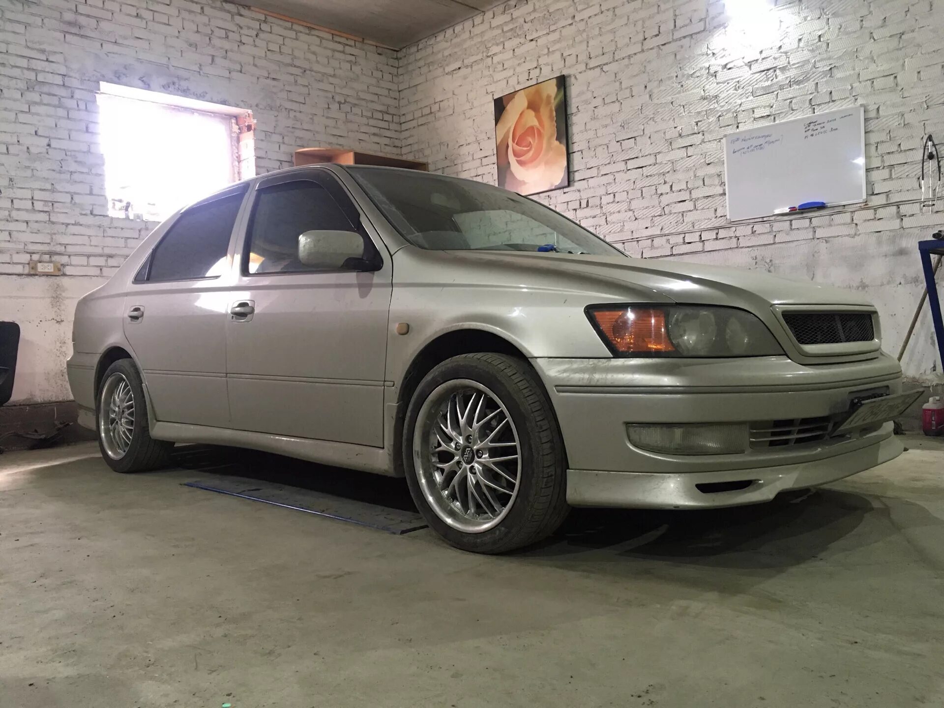 Тойота виста св 50. Toyota Vista sv50. Тойота Виста кузов SV 50. Toyota Vista sv50 обвес.