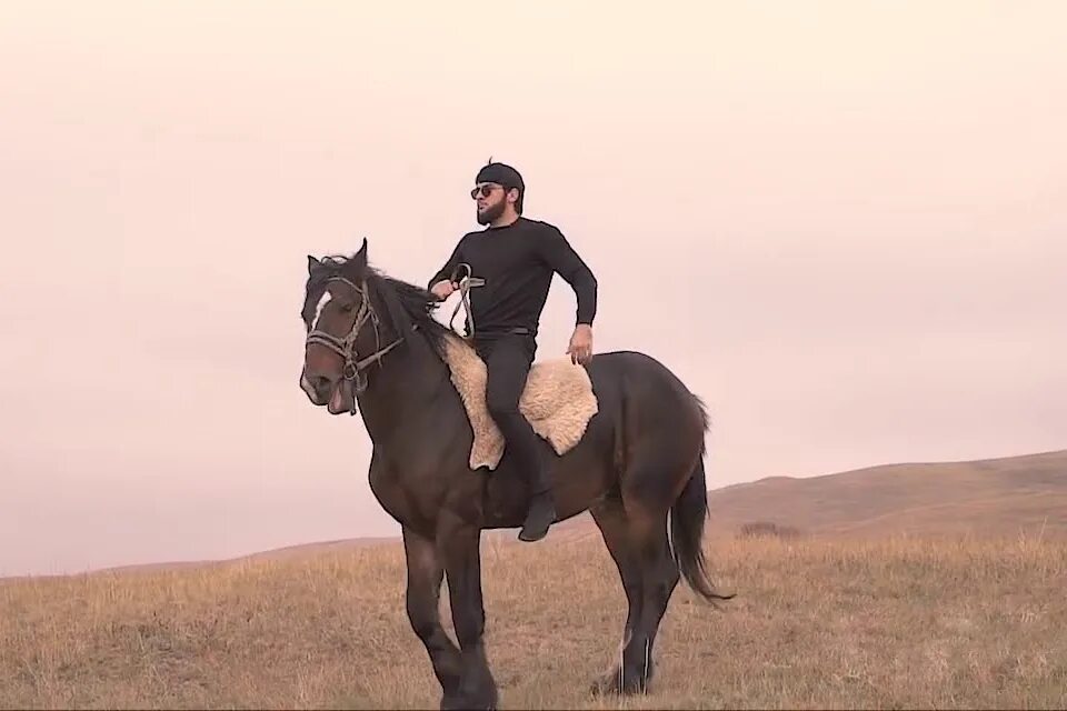 Песня сын итляшев. Итляшев Хаджиислам Владимирович.