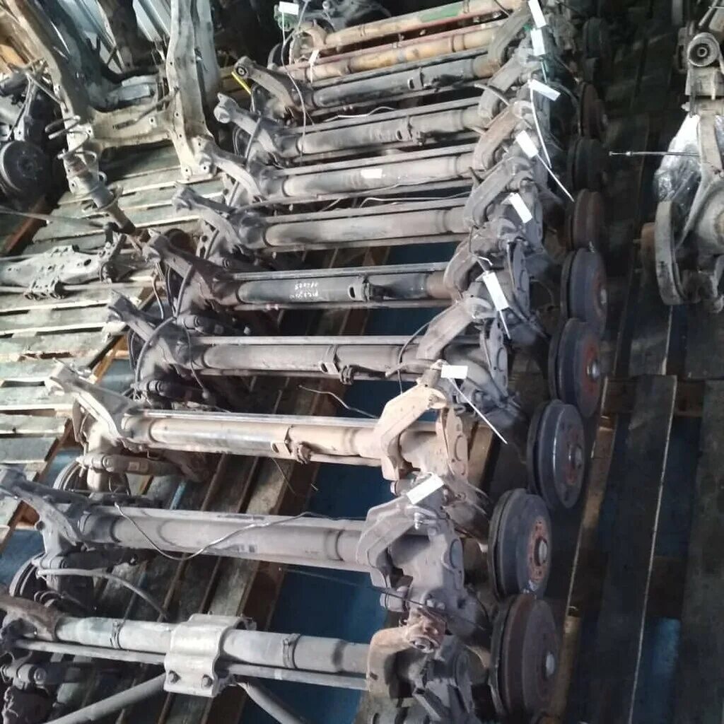 склад контрактных запчастей. авторазбор белоруссия. склад капотов. автобол гродно. авторазбор беларусь.