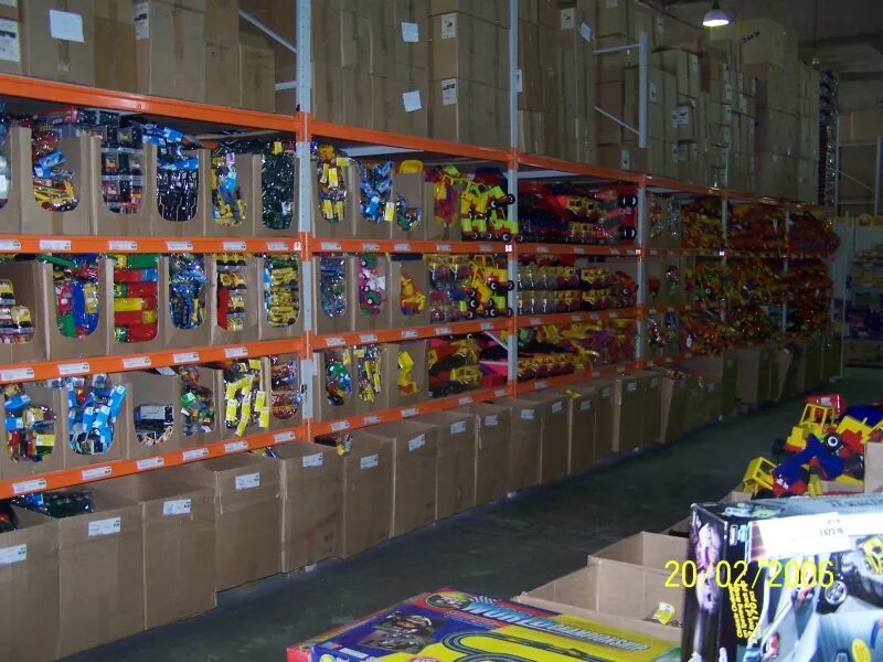 игрушки уценка. модели уценка. игрушки уценка. ватная собака. музыкальная игрушка "свинка".