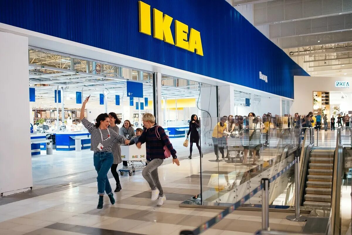 Компания ikea. Ikea в швеции. икеа магазин. икеа украина. икеа это шведская компания.
