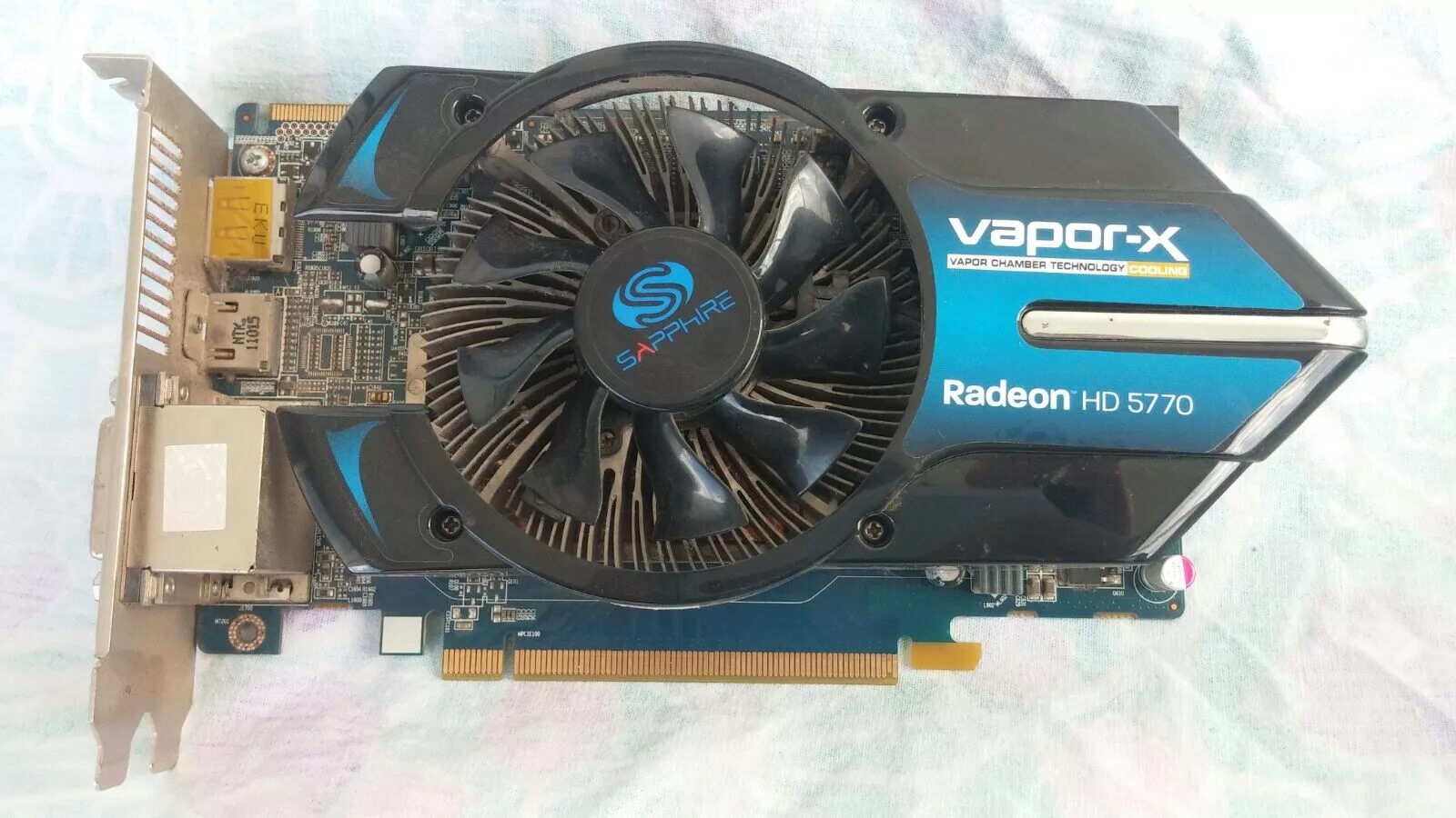 Sapphire hd5770 1gb/128bit gddr5. Ati radeon 5770