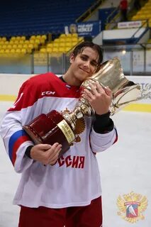Вне хоккея